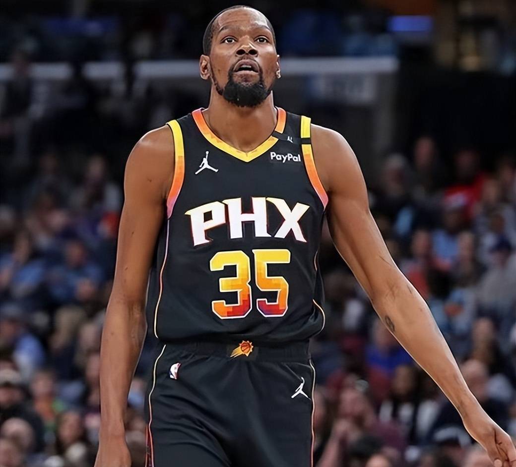 爱游戏在线登录 -迈阿密热火发布备战花絮，今晨扳平良机，CBA季后赛任务艰巨，控场能力受关注(今日2014nba季后赛热火)