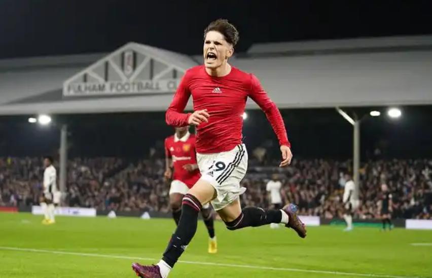 关于赛前曼联扳平良机——欧冠节点到来，信心回归，赛季目标并未改变的信息