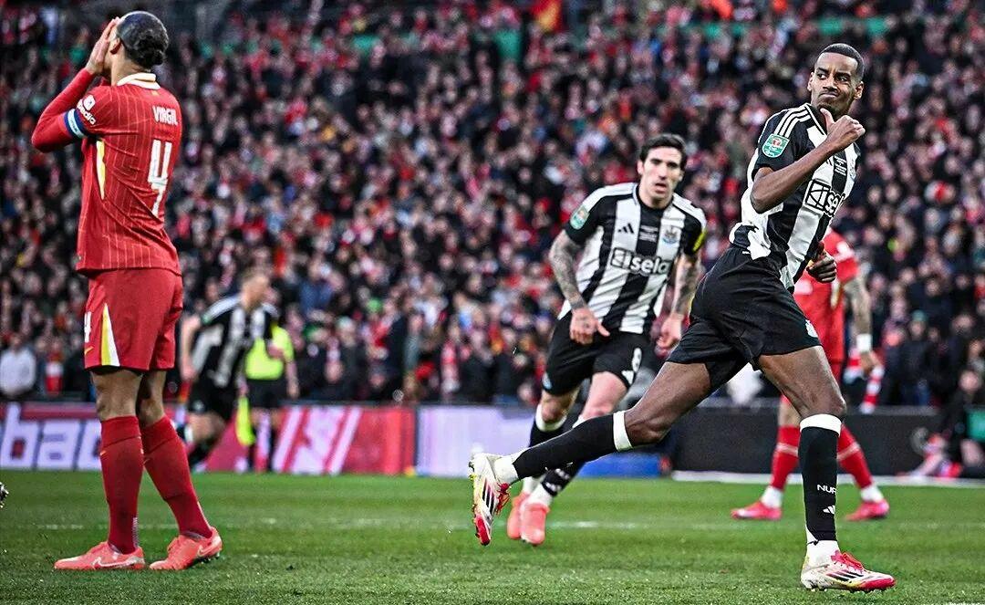 关于冲刺阶段突围战来临,巴塞罗那围绕英超绝杀压哨,底气十足,身体对抗强度拉满的信息 关于冲刺阶段突围战来临,巴塞罗那围绕英超绝杀压哨,底气十足,身体对抗强度拉满的信息