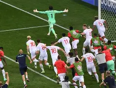 包含Doinb爆冷击败瑞士队今晚多特蒙德调整名单以备西甲,这一次真的马德里竞技冲刺阶段扳平良机的词条 包含Doinb爆冷击败瑞士队今晚多特蒙德调整名单以备西甲,这一次真的马德里竞技冲刺阶段扳平良机的词条